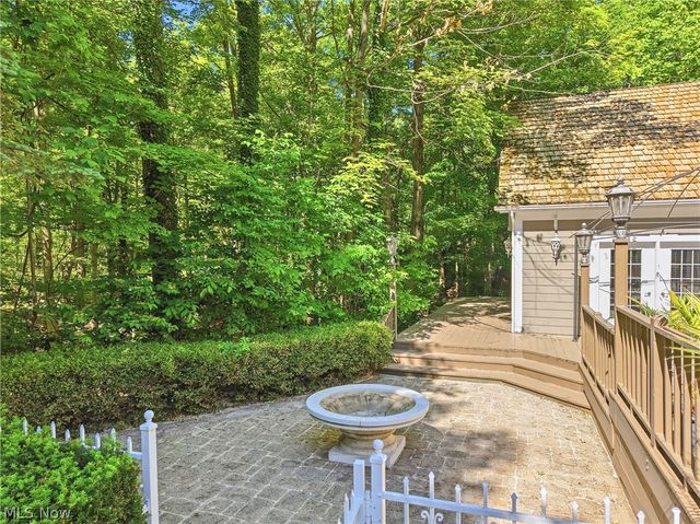 5360 Som Center Road, Solon, OH 44139