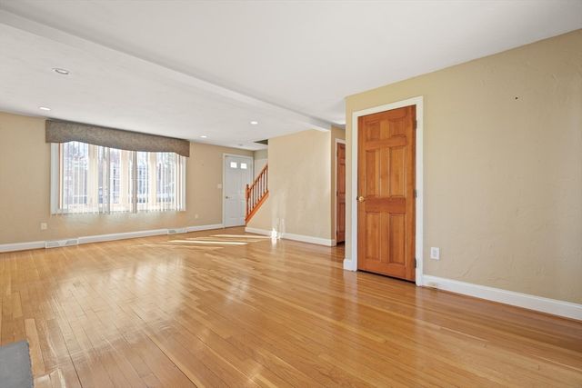 102 Chisholm Rd, Stoughton, MA 02072