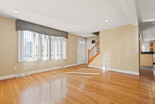 102 Chisholm Rd, Stoughton, MA 02072