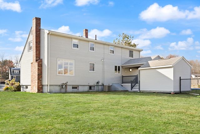 102 Chisholm Rd, Stoughton, MA 02072