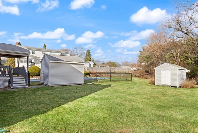 102 Chisholm Rd, Stoughton, MA 02072