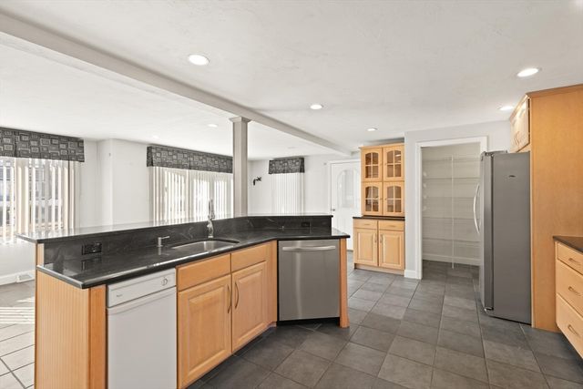 102 Chisholm Rd, Stoughton, MA 02072