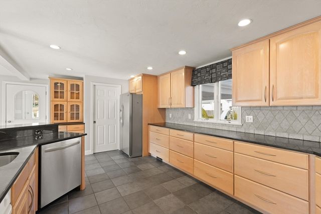 102 Chisholm Rd, Stoughton, MA 02072