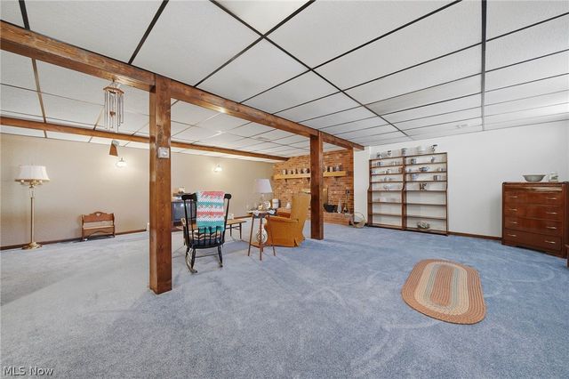 687 Lockwood Road, Barberton, OH 44203