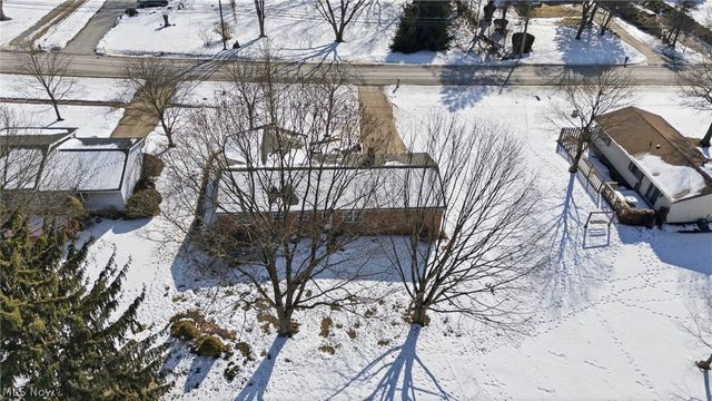 687 Lockwood Road, Barberton, OH 44203