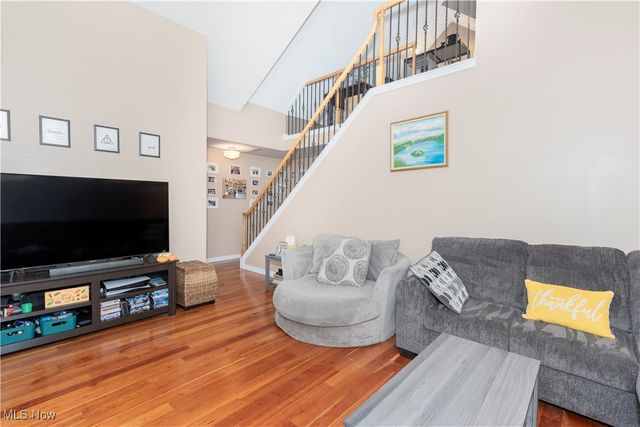 317 W Legend Court C, Highland Heights, OH 44143