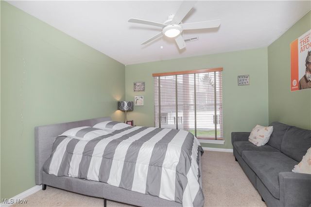 317 W Legend Court C, Highland Heights, OH 44143