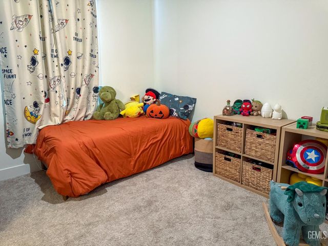 10213 Argi River Avenue, Bakersfield, CA 93311