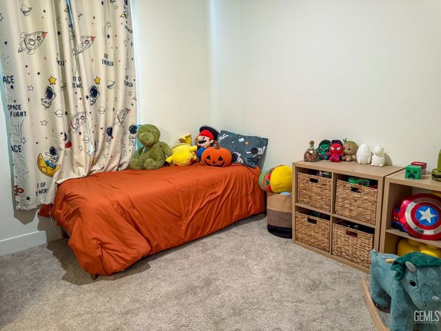 10213 Argi River Avenue, Bakersfield, CA 93311