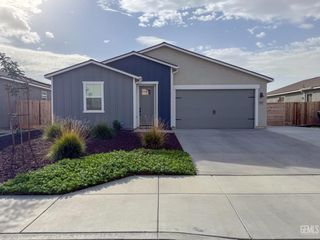 10213 Argi River Avenue, Bakersfield, CA 93311