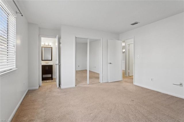 12619 Daybreak CIR, Newport News, VA 23602