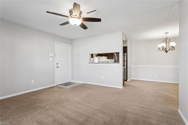 12619 Daybreak CIR, Newport News, VA 23602