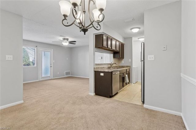 12619 Daybreak CIR, Newport News, VA 23602