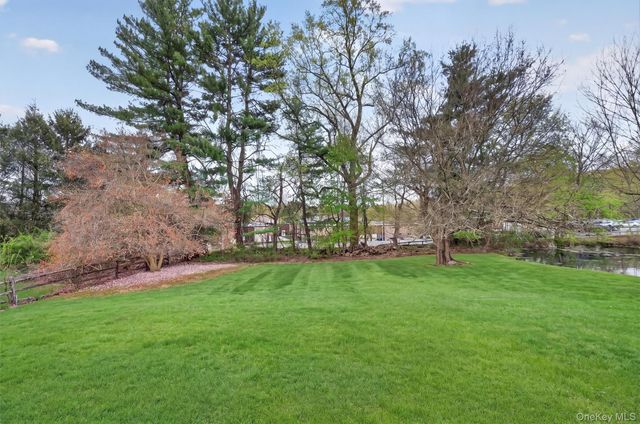 2 Old Somers Road, Somers, NY 10589