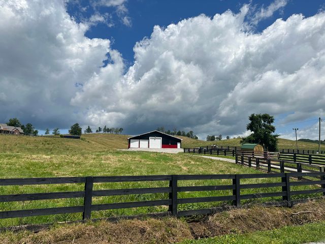 5300 Slate Lick Road Tract 13, London, KY 40741