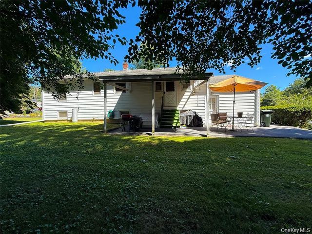 7 Dene Road, Newburgh, NY 12550