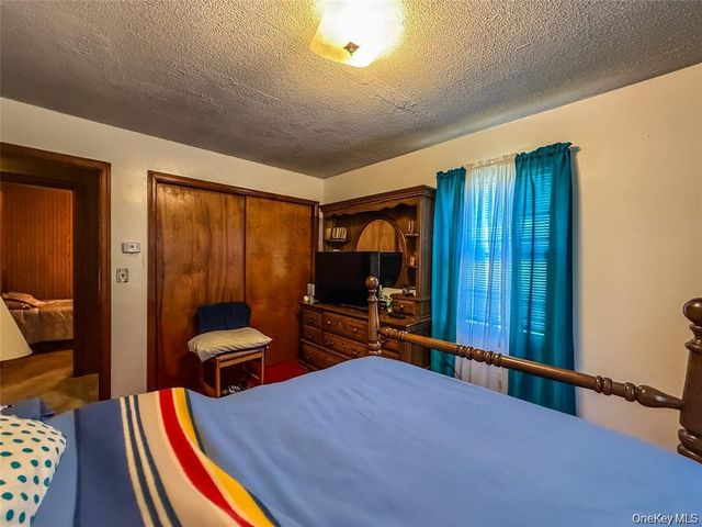 7 Dene Road, Newburgh, NY 12550