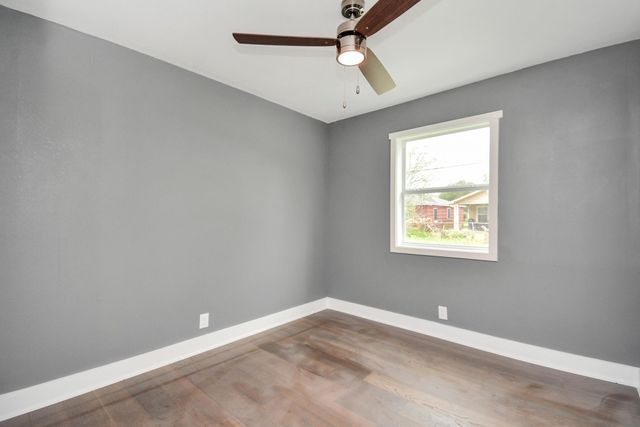 9429 Fairland Drive, Houston, TX 77051