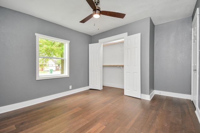 9429 Fairland Drive, Houston, TX 77051