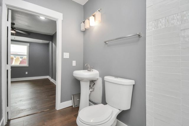 9429 Fairland Drive, Houston, TX 77051