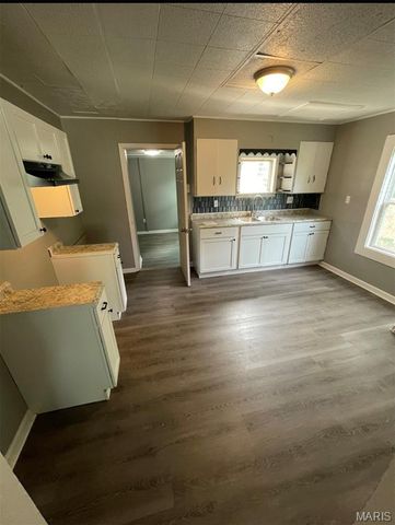 740 saint martin, Cahokia, IL 62206