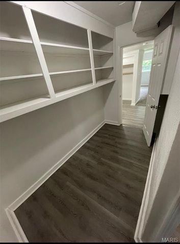 740 saint martin, Cahokia, IL 62206