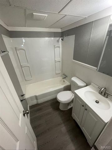 740 saint martin, Cahokia, IL 62206