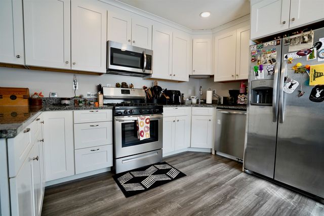 236 Walker Hill Road, Weare, NH 03281