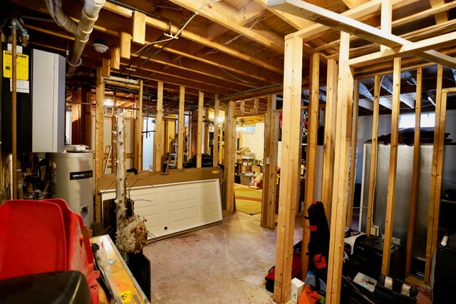 236 Walker Hill Road, Weare, NH 03281