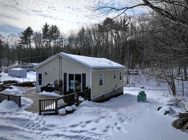 236 Walker Hill Road, Weare, NH 03281