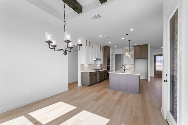 1099 Paradise Parkway, Poolville, TX 76487