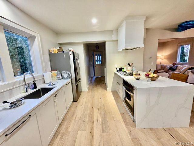 18 Webster Avenue, Harrison, NY 10528