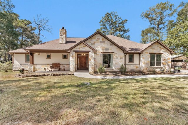 11498 Oak Springs Drive, Willis, TX 77378
