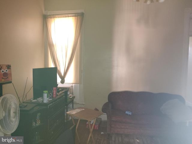 2309 EDGEMONT AVE, Baltimore, MD 21217