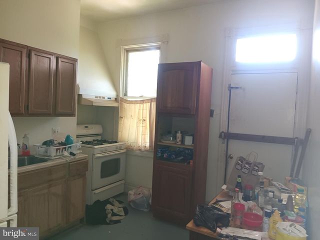 2309 EDGEMONT AVE, Baltimore, MD 21217