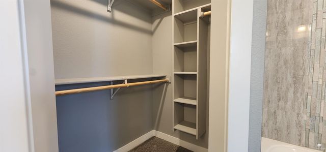 1013 Waxwing Drive, Manhattan, KS 66502