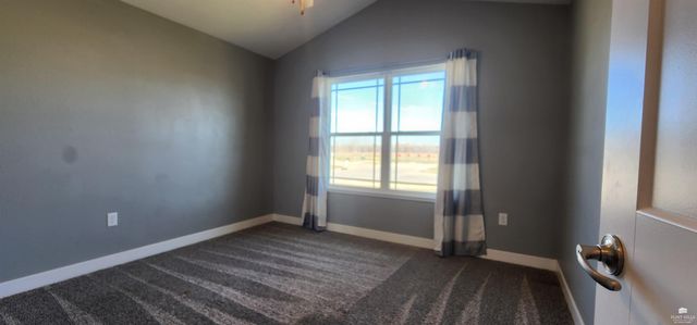 1013 Waxwing Drive, Manhattan, KS 66502