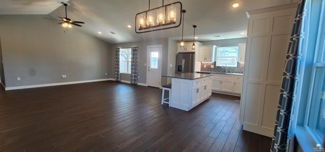 1013 Waxwing Drive, Manhattan, KS 66502