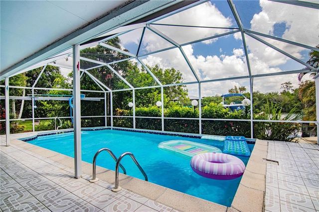 1300 Thompson ST, North Fort Myers, FL 33903