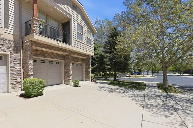 1412 W STONE MEADOW DR, West Jordan, UT 84088