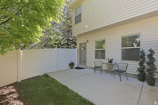 1412 W STONE MEADOW DR, West Jordan, UT 84088