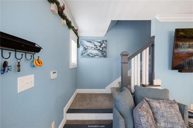 1725 Harvey Mitchell Parkway S 230, College Station, TX 77840