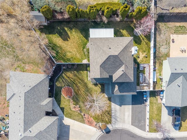 1359 Yost Circle NE, Moses Lake, WA 98837