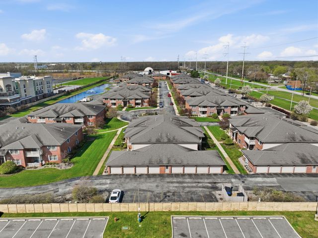 644 Cambridge Court 2a, Munster, IN 46321