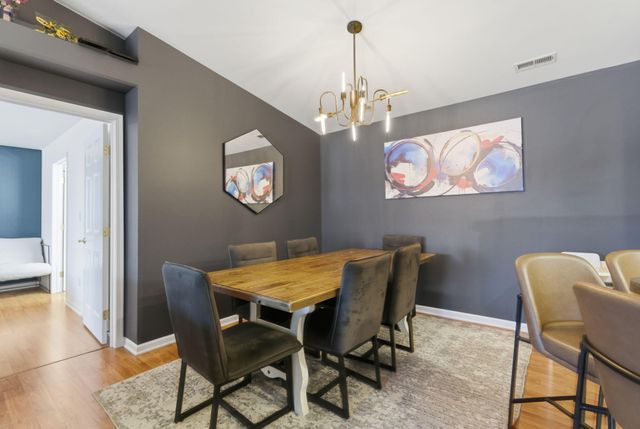 644 Cambridge Court 2a, Munster, IN 46321