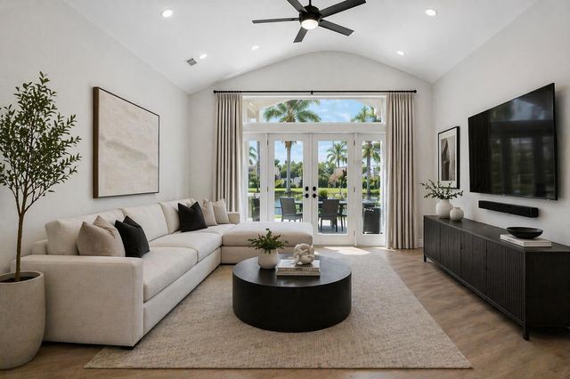 7528 Tarpon Cove Circle, Lake Worth, FL 33467