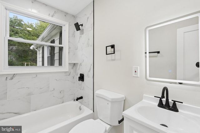 709 TEMPLECLIFF, Pikesville, MD 21208