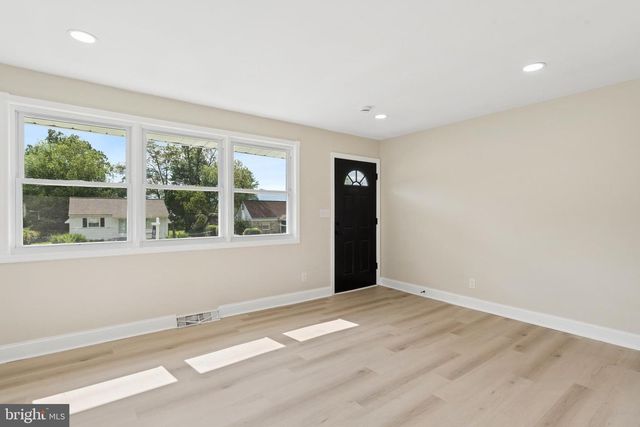 709 TEMPLECLIFF, Pikesville, MD 21208
