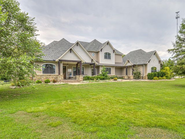 12352 S 241st East Avenue, Broken Arrow, OK 74014