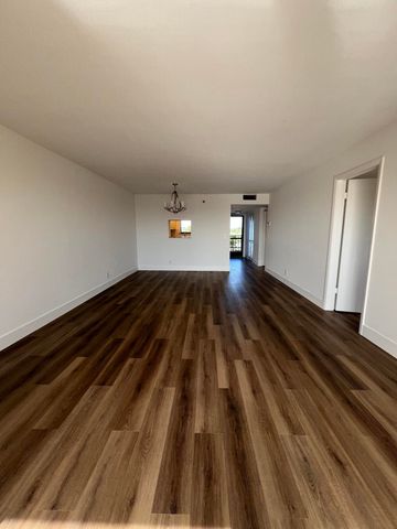 7770 TAHITI Lane 504, Lake Worth, FL 33467
